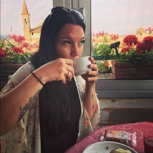 Meet your Posher, Rachel